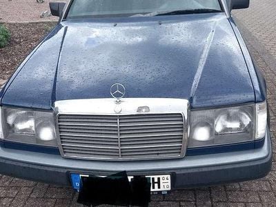 Usata Mercedes 230 132 CV (97 kW) 1988 Blu Coupé