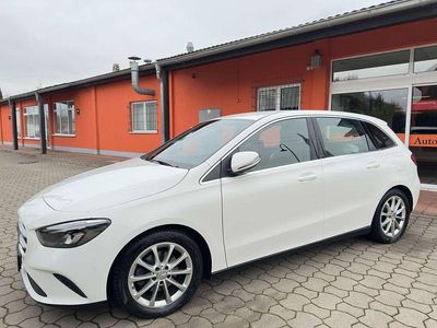 Gebraucht Mercedes B180 116 PS (85 kW) 2019 Polarweiss  unilack Van / Kleinbus