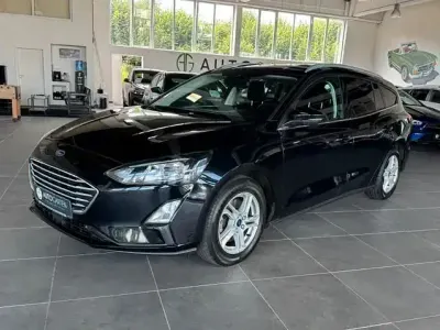 Gebraucht Ford Focus Cool & Connect 150 PS (110 kW) 2021 Schwarz Limousine