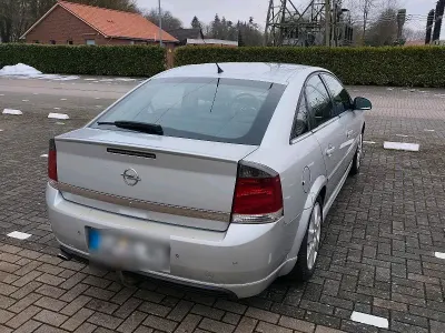 Gebraucht Opel Vectra GTS 150 PS (110 kW) 2004 Grau Limousine
