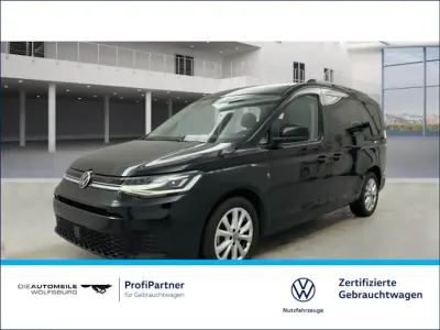 Używany VW Caddy Maxi Life 114 KM (83 kW) 2023 Czarny Minivan