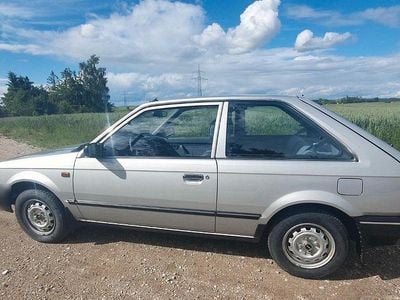 Gebraucht Mazda 323 60 PS (44 kW) 1985 Silber Coupé