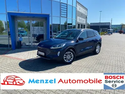 Usata Ford Kuga Titanium 190 CV (139 kW) 2021 Blu SUV