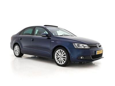 Gebraucht VW Jetta Highline 170 PS (125 kW) 2013 Blau Limousine