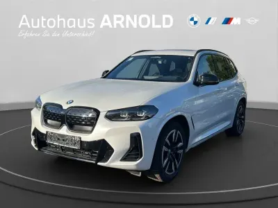 Gebraucht BMW iX3 M Sport 210 kW (286 PS) 2025 Mineralweiß SUV