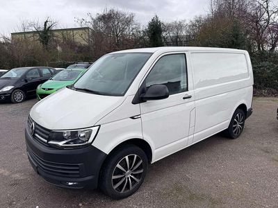 Weiß Gebraucht 2018 VW Transporter Van | 9.900 € (Guter Preis)