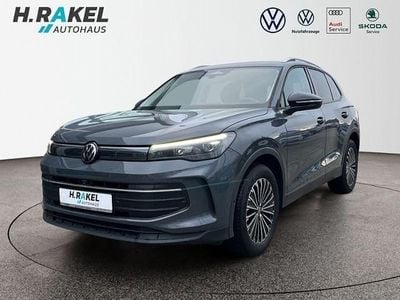 Gebraucht VW Tiguan Goal 150 PS (110 kW) 2025 Grau SUV