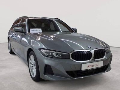 Skyscraper grau metallic Gebraucht 2024 BMW 318 Sport Line Kombi | 32.490 € (Fairer Preis)