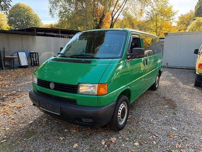 Second-hand VW Transporter 116 CP (85 kW) 2000 Verde Van