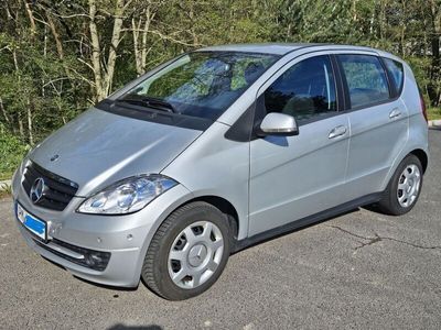 gebraucht Mercedes A180 Autotronic - Top Zustand - wenig Km - Zwei