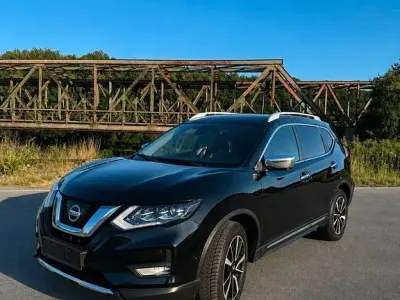 Gebraucht Nissan X-Trail Tekna 177 PS (130 kW) 2018 Schwarz SUV
