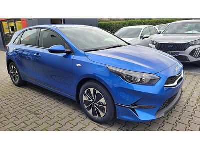 Blau Neu 2025 Kia Ceed Kleinwagen | 22.690 € (Fairer Preis)