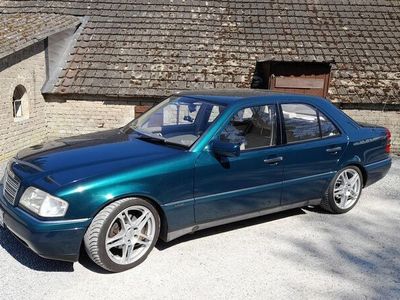 Mercedes C200