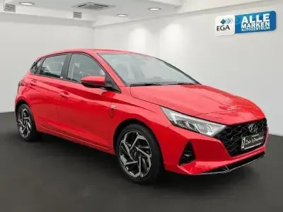 Gebraucht Hyundai i20 Intro Edition 101 PS (74 kW) 2020 Rot Kleinwagen
