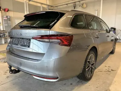 Gebraucht Skoda Octavia Style 150 PS (110 kW) 2025 Grau Kombi