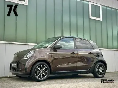 Gebraucht Smart ForFour Electric Drive Passion 60 kW (82 PS) 2020 Braun Limousine