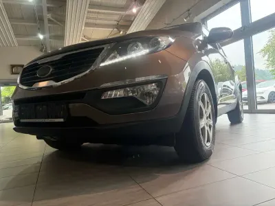 Gebraucht Kia Sportage Attract 184 PS (135 kW) 2013 (d5u) sand track m SUV