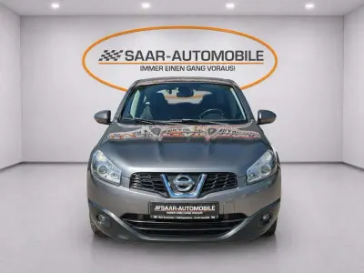 Gebraucht Nissan Qashqai Acenta 150 PS (110 kW) 2012 Grau SUV