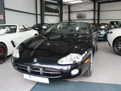 Gebraucht Jaguar XK8 298 PS (219 kW) 2003 Schwarz Cabrio