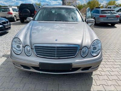 gebraucht Mercedes E200 