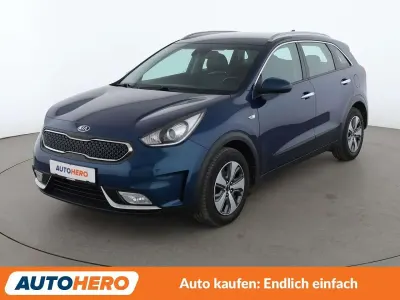 Używany Kia Niro Vision 141 KM (103 kW) 2018 Niebieski SUV