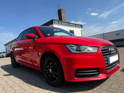 Gebraucht Audi A1 Sport 125 PS (91 kW) 2015 Rot Kleinwagen