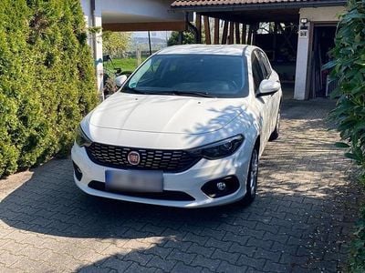 Second-hand Fiat Tipo 95 CP (69 kW) 2016 Alb Coupe