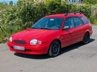 Brugt Toyota Corolla Cool 86 HK (63 kW) 1999 Rød Stationcar