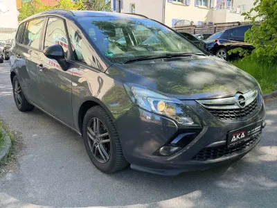 Gebraucht Opel Zafira Edition 140 PS (102 kW) 2015 Grau Van / Kleinbus