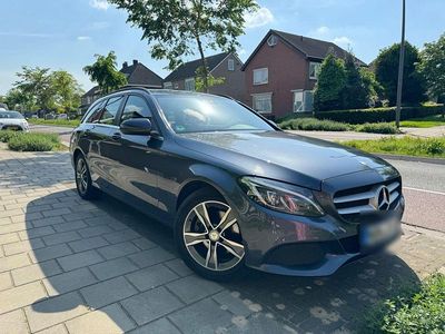 Gebraucht Mercedes C200 136 PS (100 kW) 2016 Grau Kombi