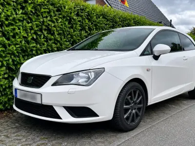 Gebraucht Seat Ibiza Reference 85 PS (62 kW) 2012 Weiß Coupé