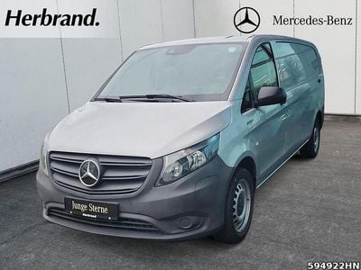 Silber Gebraucht 2024 Mercedes e-Vito Van / Kleinbus | 33.201 € (Fairer Preis)
