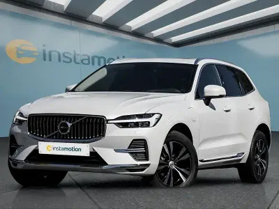 Gebraucht Volvo XC60 Core 349 PS (256 kW) 2023 Weiß SUV