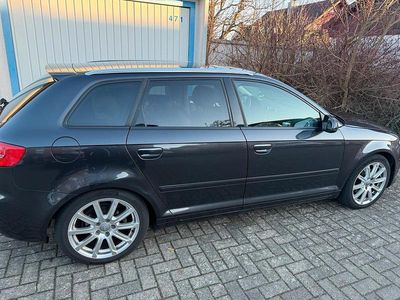 Gebraucht Audi A3 125 PS (91 kW) 2011 Grau Kleinwagen