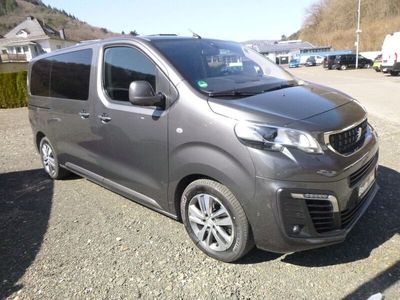 Peugeot Traveller