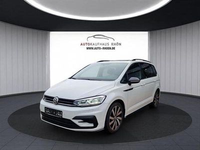 Gebraucht VW Touran Highline 150 PS (110 kW) 2018 Oryxwhite perlmutteffekt Van / Kleinbus