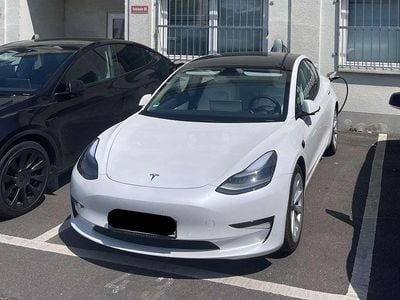 Second-hand Tesla Model 3 Long Range AWD 366 kW (498 CP) 2021 Alb Berlinǎ
