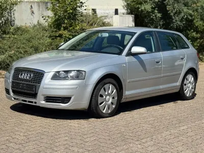 Gebraucht Audi A3 Attraction 105 PS (77 kW) 2008 Silber Kleinwagen