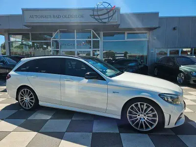 Gebraucht Mercedes C43 AMG AMG 390 PS (286 kW) 2019 Weiß Kombi