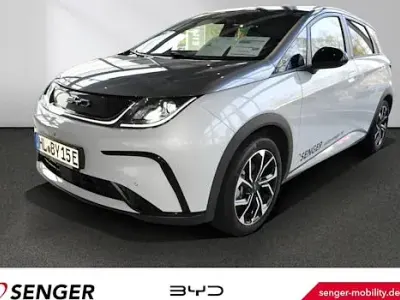Occasion BYD Dolphin Design 150 kW (204 ch) 2024 Blanc Citadine