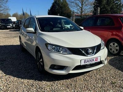 Gebraucht Nissan Pulsar Tekna 116 PS (85 kW) 2015 Weiß Kleinwagen
