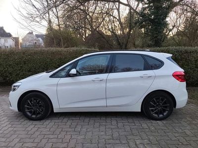 Gebraucht BMW 216 Active Tourer 116 PS (85 kW) 2017 Weiß Van / Kleinbus