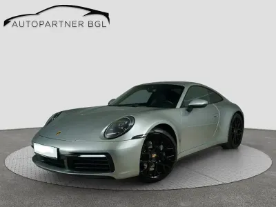 Gebraucht Porsche 992 Chrono 385 PS (283 kW) 2024 Silber Coupé