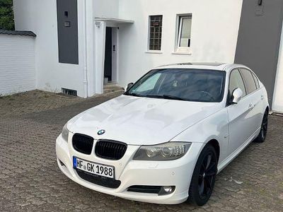 BMW 325