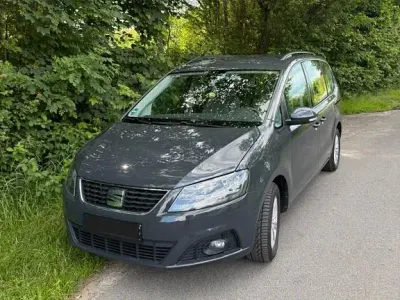 Gebraucht Seat Alhambra Style 150 PS (110 kW) 2019 Grau Van / Kleinbus