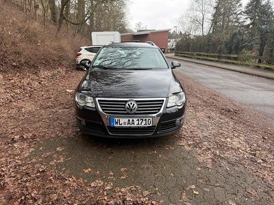 Gebraucht VW Passat Highline 170 PS (125 kW) 2010 Schwarz Kombi