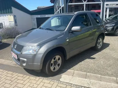 Gebraucht Suzuki Grand Vitara Club 129 PS (94 kW) 2008 Grau SUV