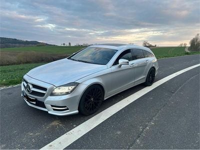 Gebraucht Mercedes CLS500 408 PS (300 kW) 2013 Silber Kombi