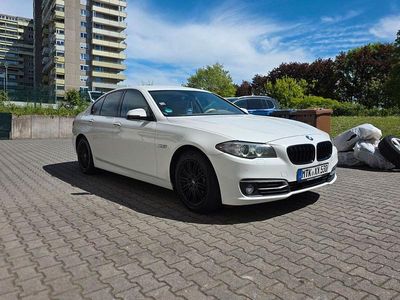 Second-hand BMW 530 258 CP (189 kW) 2014 Alb Berlinǎ