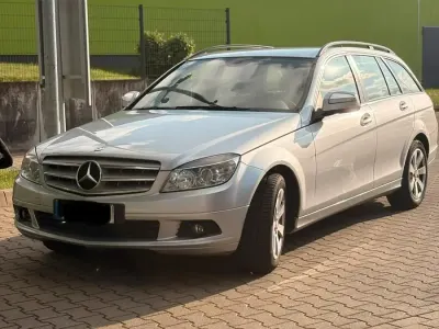 Używany Mercedes C180